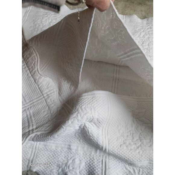 SL White pillow sham - Picture 3 of 6